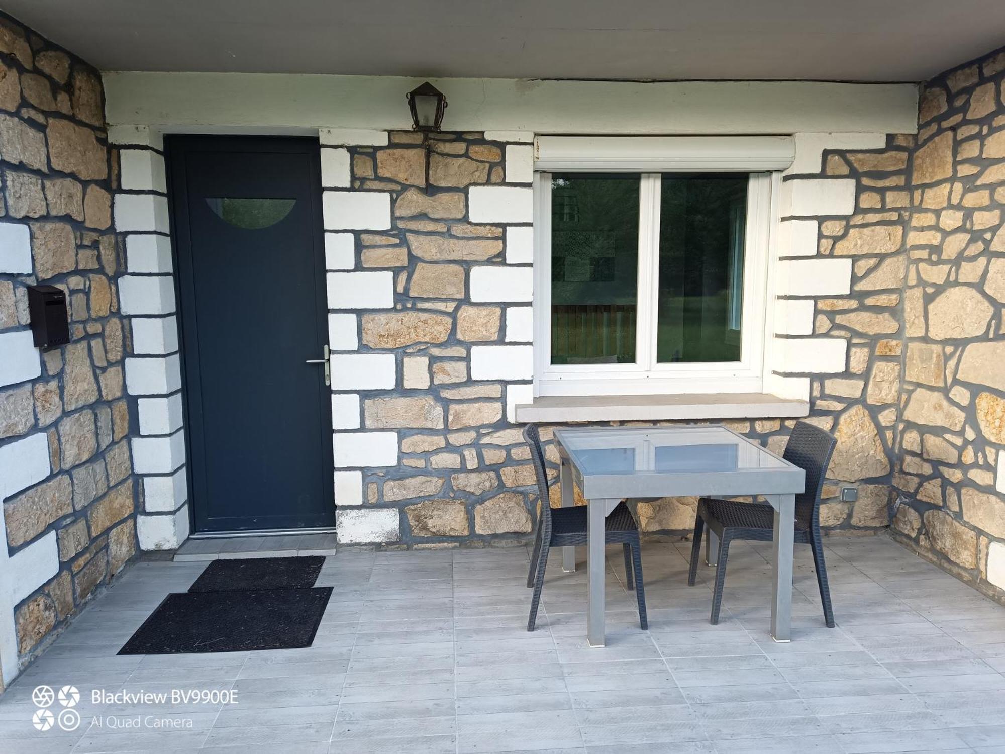 La Clematite D'Olt Apartment Saint-Côme-dʼOlt Екстериор снимка