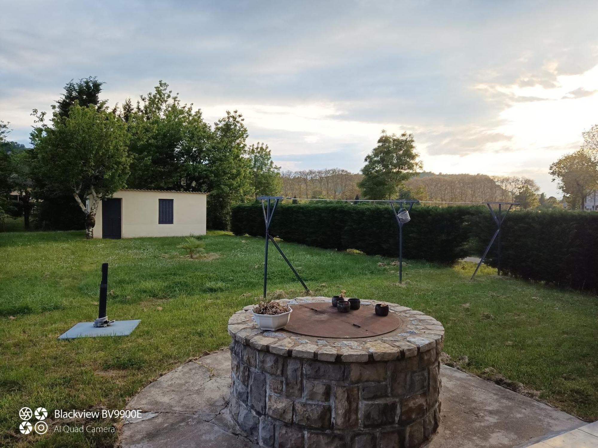 La Clematite D'Olt Apartment Saint-Côme-dʼOlt Екстериор снимка